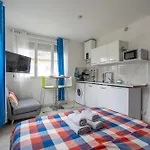 아파트 Le Petit Loft